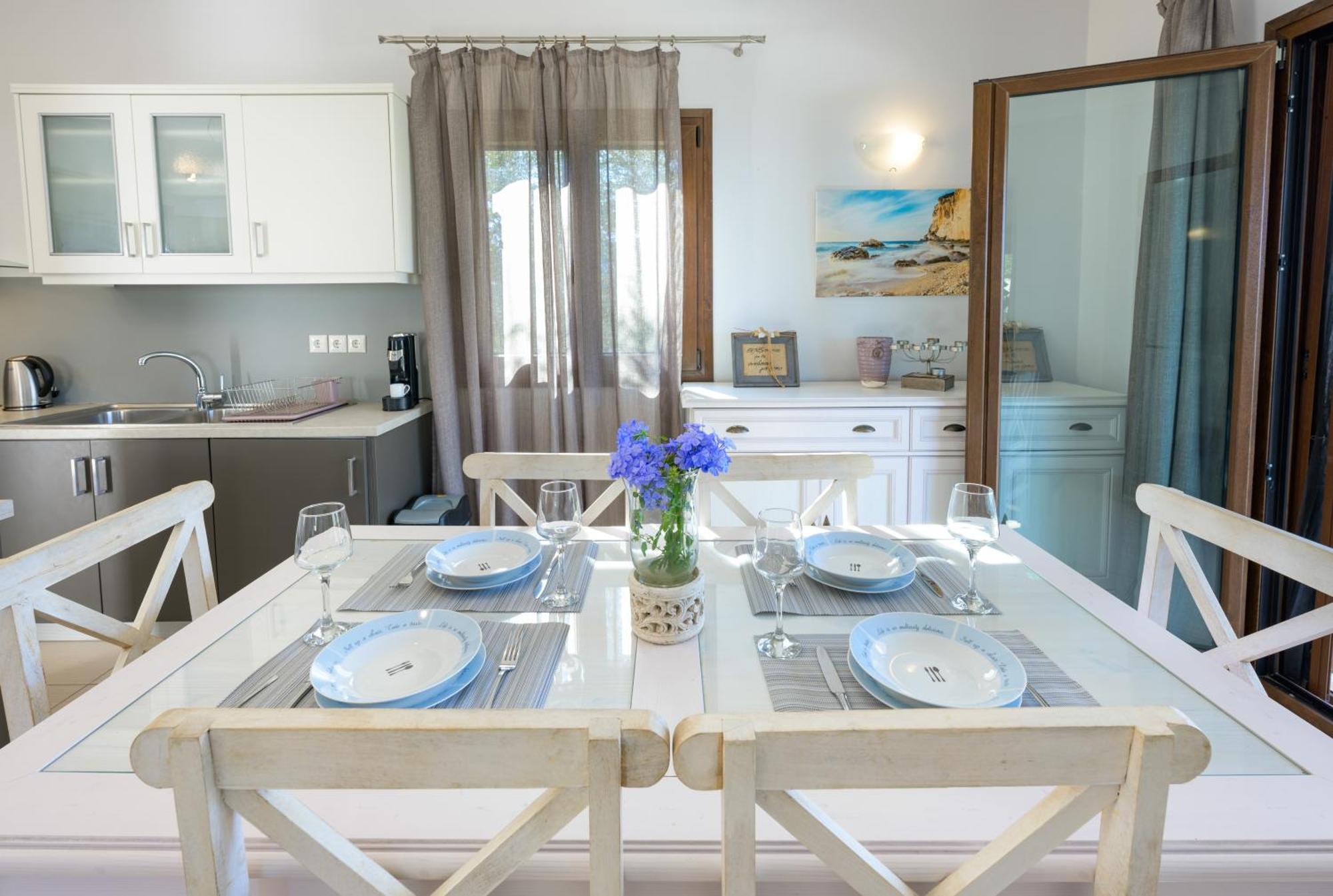 Villa Bougarini Haven Family Villa Rock Pool Oasis Ieromonachos Zewnętrze zdjęcie