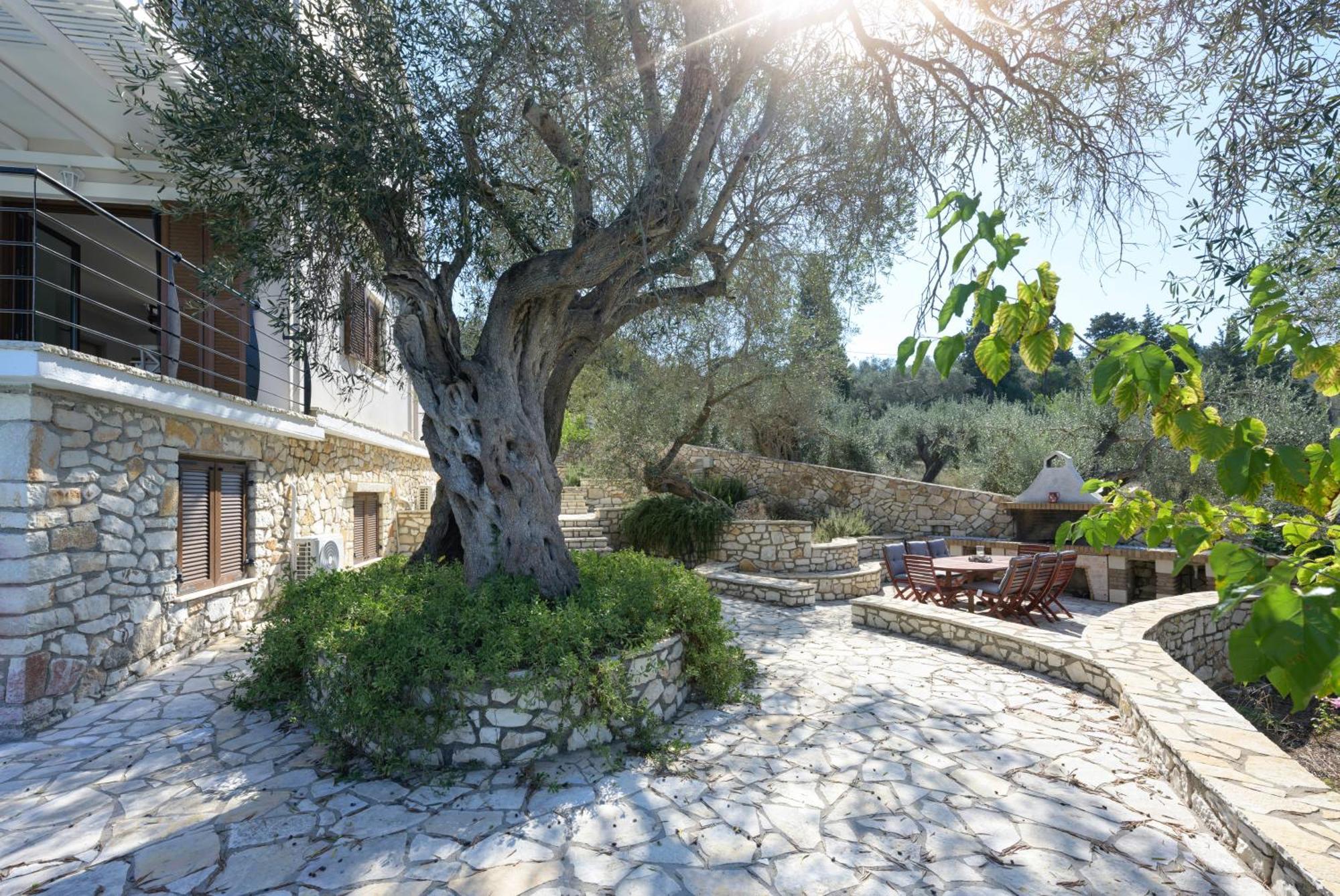 Villa Bougarini Haven Family Villa Rock Pool Oasis Ieromonachos Zewnętrze zdjęcie