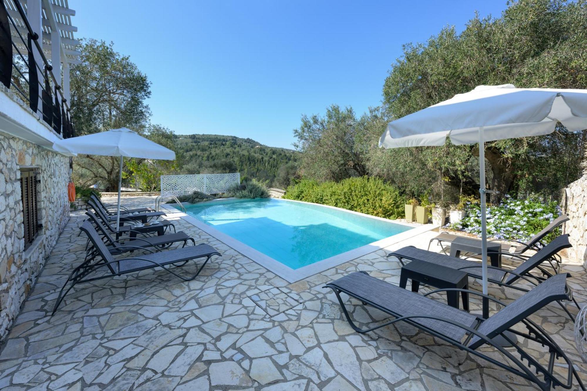 Villa Bougarini Haven Family Villa Rock Pool Oasis Ieromonachos Zewnętrze zdjęcie