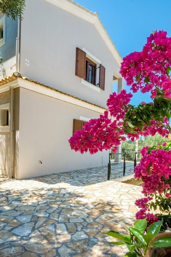 Villa Bougarini Haven Family Villa Rock Pool Oasis Ieromonachos Zewnętrze zdjęcie