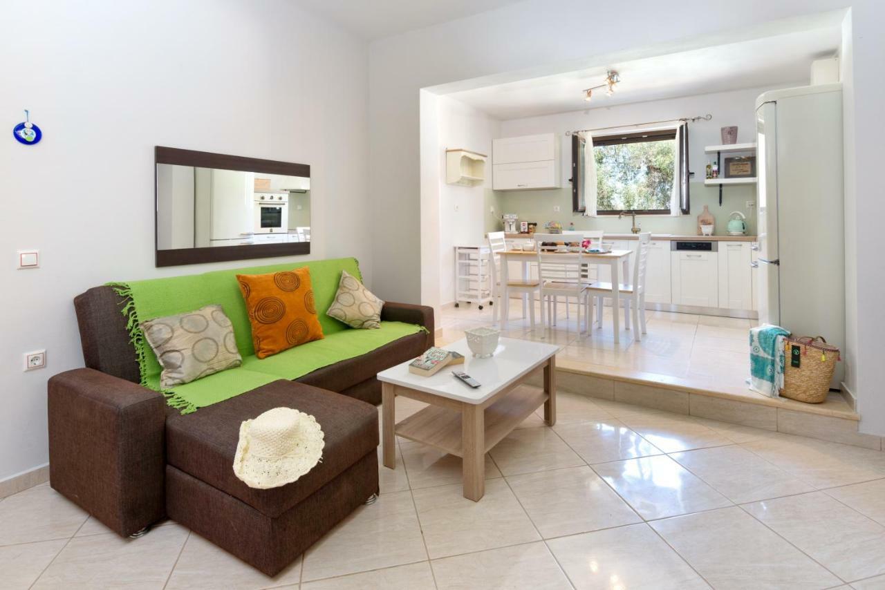 Villa Bougarini Haven Family Villa Rock Pool Oasis Ieromonachos Zewnętrze zdjęcie