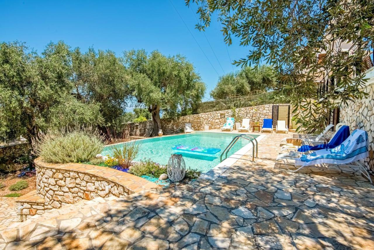 Villa Bougarini Haven Family Villa Rock Pool Oasis Ieromonachos Zewnętrze zdjęcie